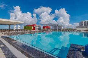 Luxury Ocean Condos at CH By Cielo Stays